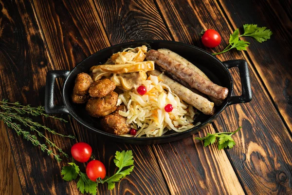 Traditional Germany Dish Wooden Background — Stock Photo, Image