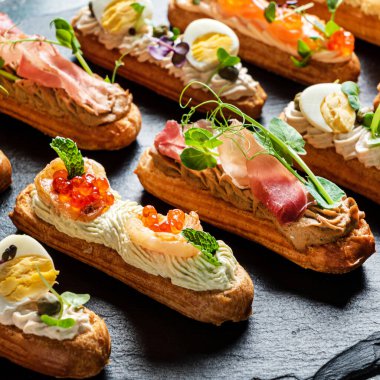 Taş tahtada Noel mezeleri