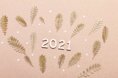 Bitkilerle yeni yıl kartı