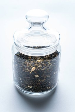 Şişede taze çay.