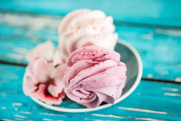 Hermoso Postre Delicioso Zephyr Forma Flores Rosas — Foto de Stock