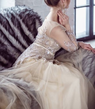 Güzel çiçekli güzel gelin