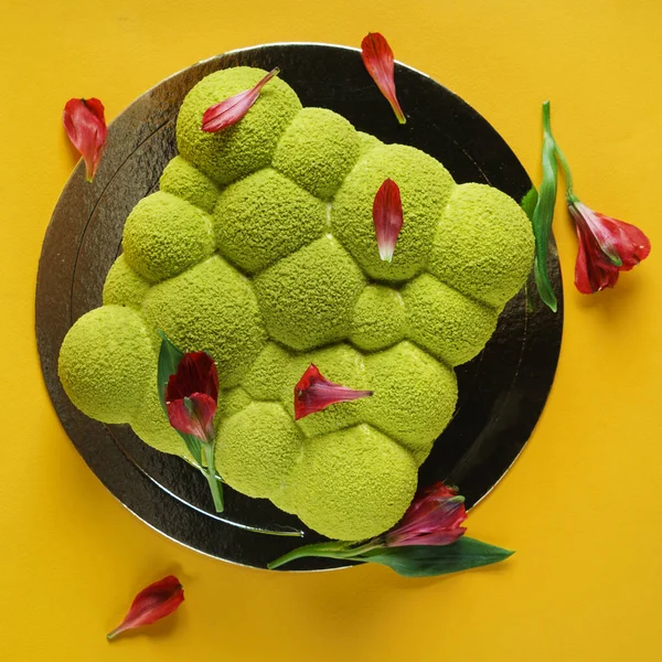 Kreativ Tårta Med Frukt Och Bär — Stockfoto