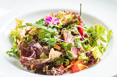 Lezzetli salata, yakından.