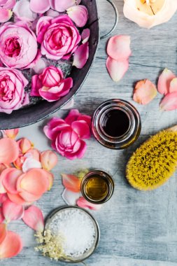 Çiçekli spa tedavisi