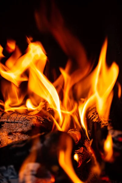 Brandgrube Der Nacht Zeigt Glühende Glut — Stockfoto