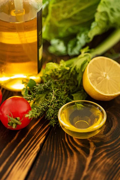 Herbes Légumes Frais Sur Fond Bois — Photo