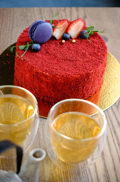 草莓红色天鹅绒蛋糕 — 图库照片