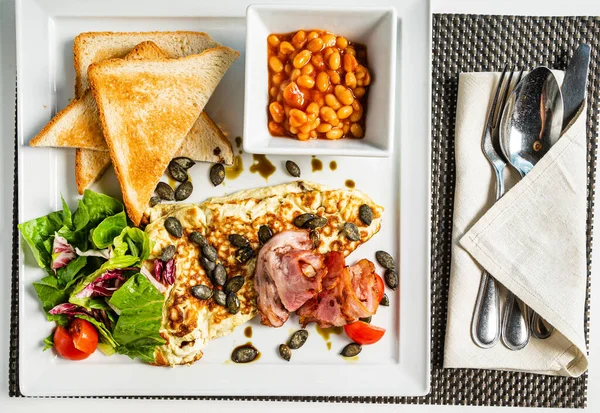 Petit Déjeuner Traditionnel Dans Café — Photo