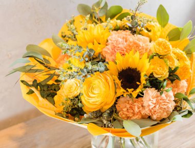 Yaz çiçekleri, kapatın.