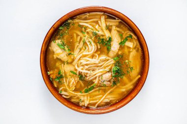 Beyaz üzerine Laghman çorbası.