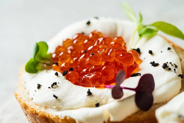 Canape Avec Caviar Herbes — Photo