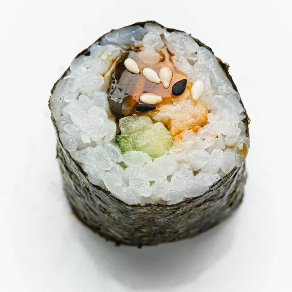 Friss Sushi Fehér Háttér — Stock Fotó