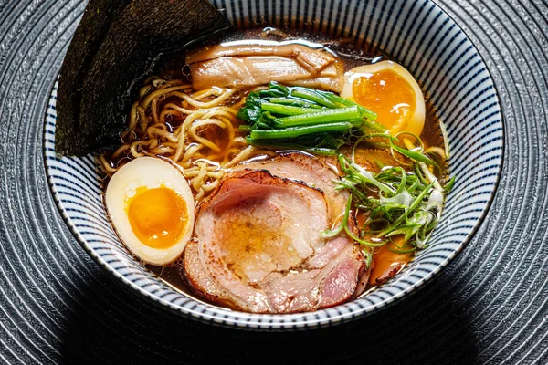 Japanse Tonkotsu Ramen Varkensbouillon Noedels — Stockfoto