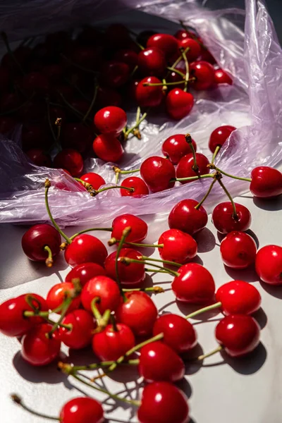 Cerises Douces Mûres Sur Table — Photo