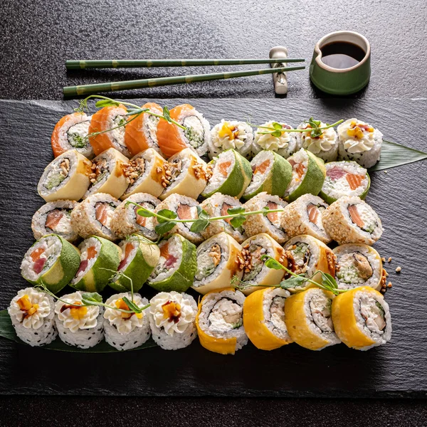 Sushi Pedra Preta — Fotografia de Stock