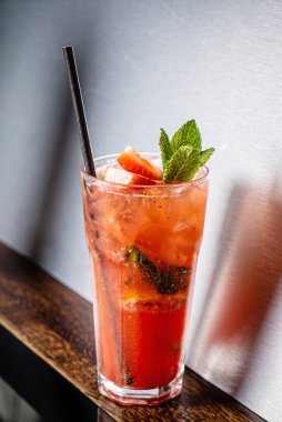 Barda nefis bir kokteyl.