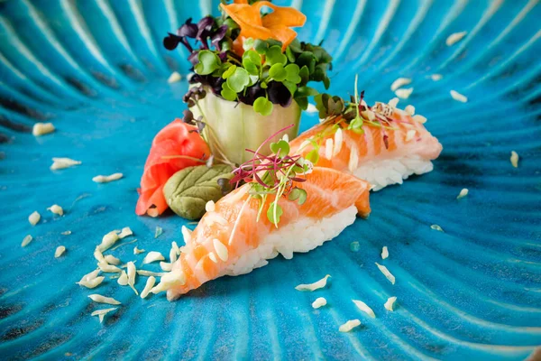 Nigiri Svart Bakgrund — Stockfoto