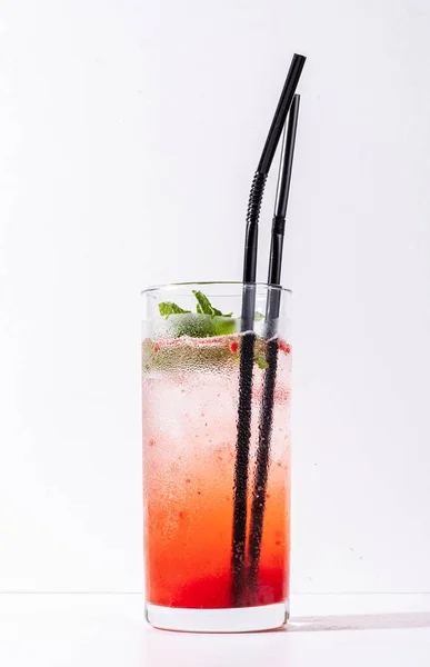 Zomer Cocktail Whtie — Stockfoto