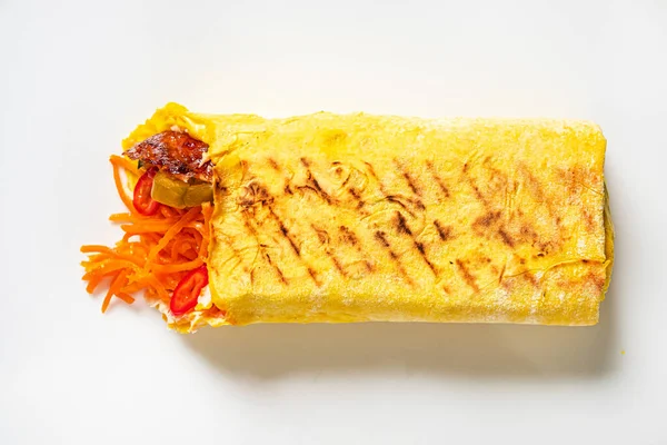 Sanduíche Shawarma Saboroso Isolado Branco — Fotografia de Stock