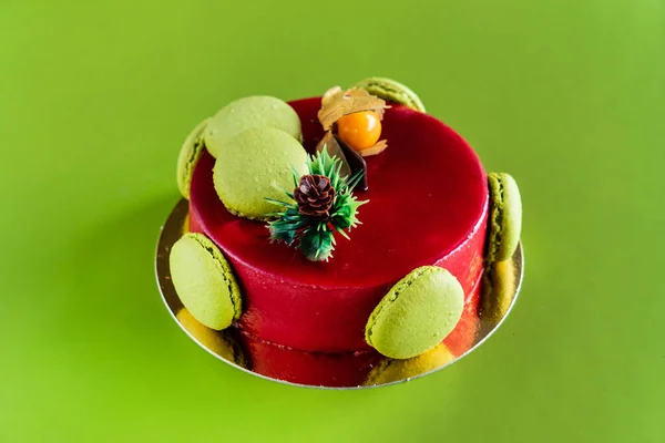 Kerst Mousse Cake Met Macarons — Stockfoto