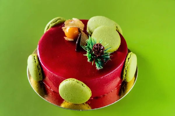 Kerst Mousse Cake Met Macarons — Stockfoto