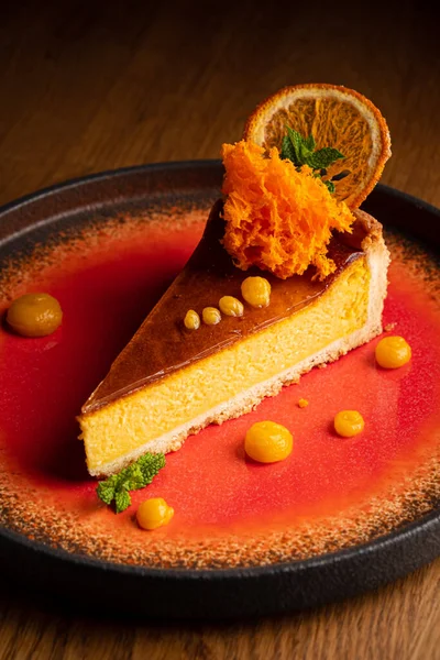 pumpkin cheesecake with carrot and orange