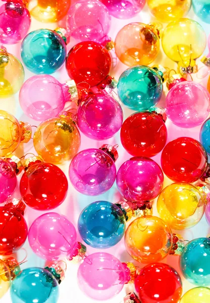 रंगीत ख्रिसमस चेंडू — स्टॉक फोटो, इमेज