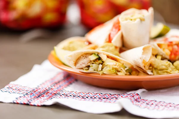 Tortillas med dipp – stockfoto