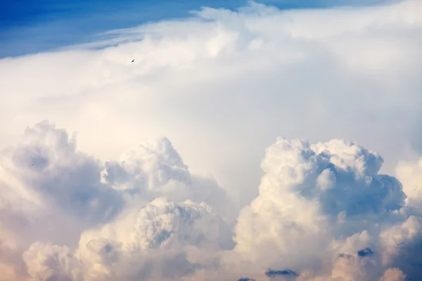 Blue sky with clouds — Stock Photo, Image