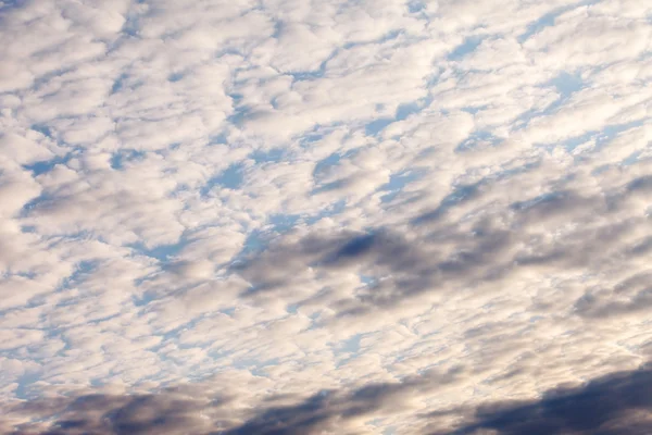 Schöne Wolken — Stockfoto