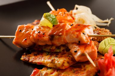 sebzeli saptırılmış somon