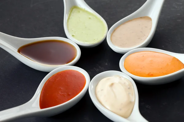 Diversi tipi di salsa — Foto Stock