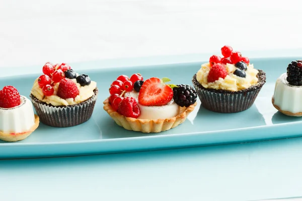 Berries tarts — Stock Photo, Image