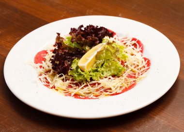 Carpaccio peynir ile