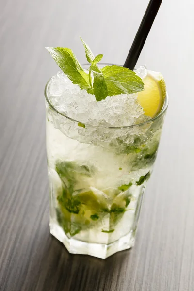 Mojito cocktail — Stockfoto