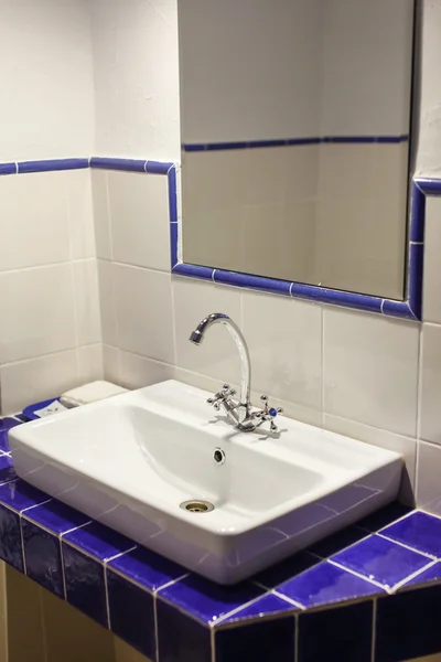 Lavabo lavabosu — Stok fotoğraf