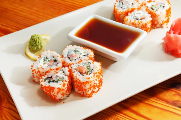 Leckeres Sushi — Stockfoto