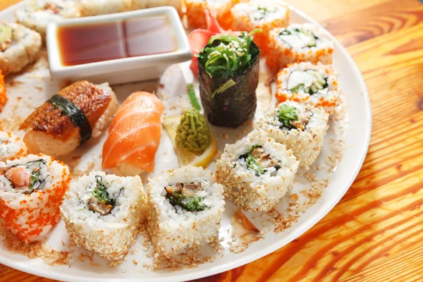 Tasty sushi — Stock Photo, Image