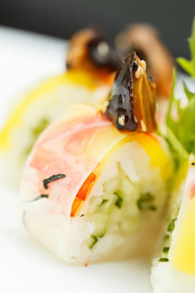 Sushi de cor — Fotografia de Stock