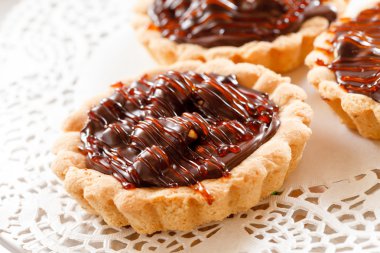 çikolatalı turtalar