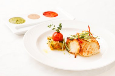 Sebzeli ızgara balık