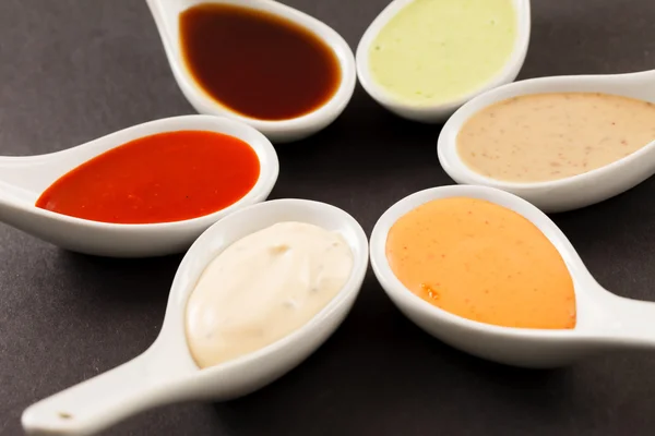 Différents types de sauce — Photo