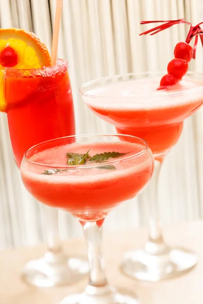 Summer cocktails — Stock Photo, Image