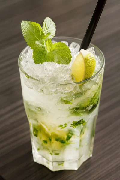 Mojito cocktail — Stockfoto