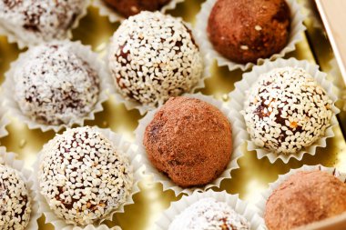ev yapımı truffles