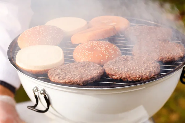 Piquenique de churrasco — Fotografia de Stock