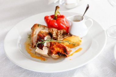 Sebzeli ızgara tavuk