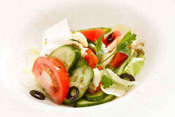 Řecký salát s olivami — Stock fotografie