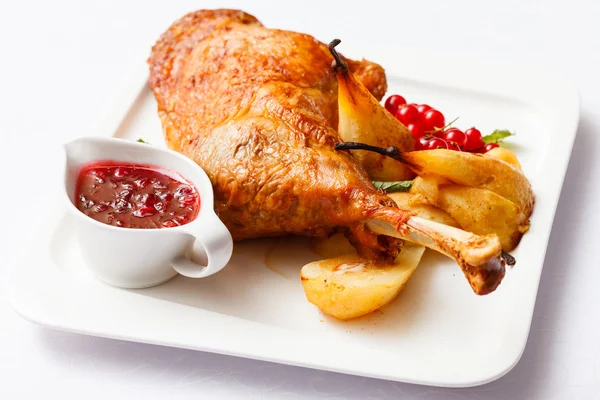 Garnished roasted turkey — Stock Photo, Image